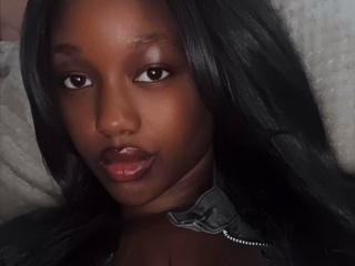 Sexo por webcam con Queen_Minaxx