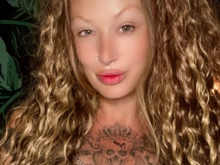 Webcam sex de Queen_Suzie