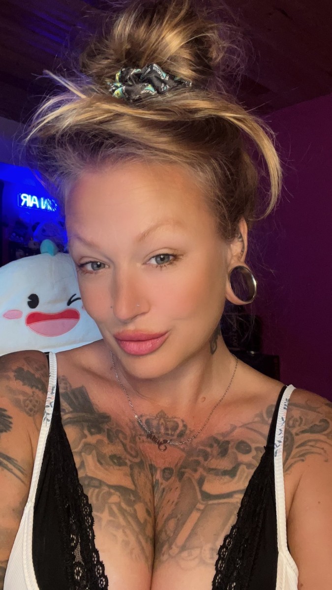 Perfil con Queen_Suzie - Imagen  n°1