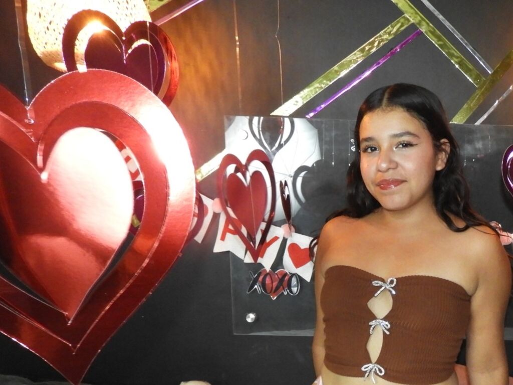Queenbeth's profile - Image n°0