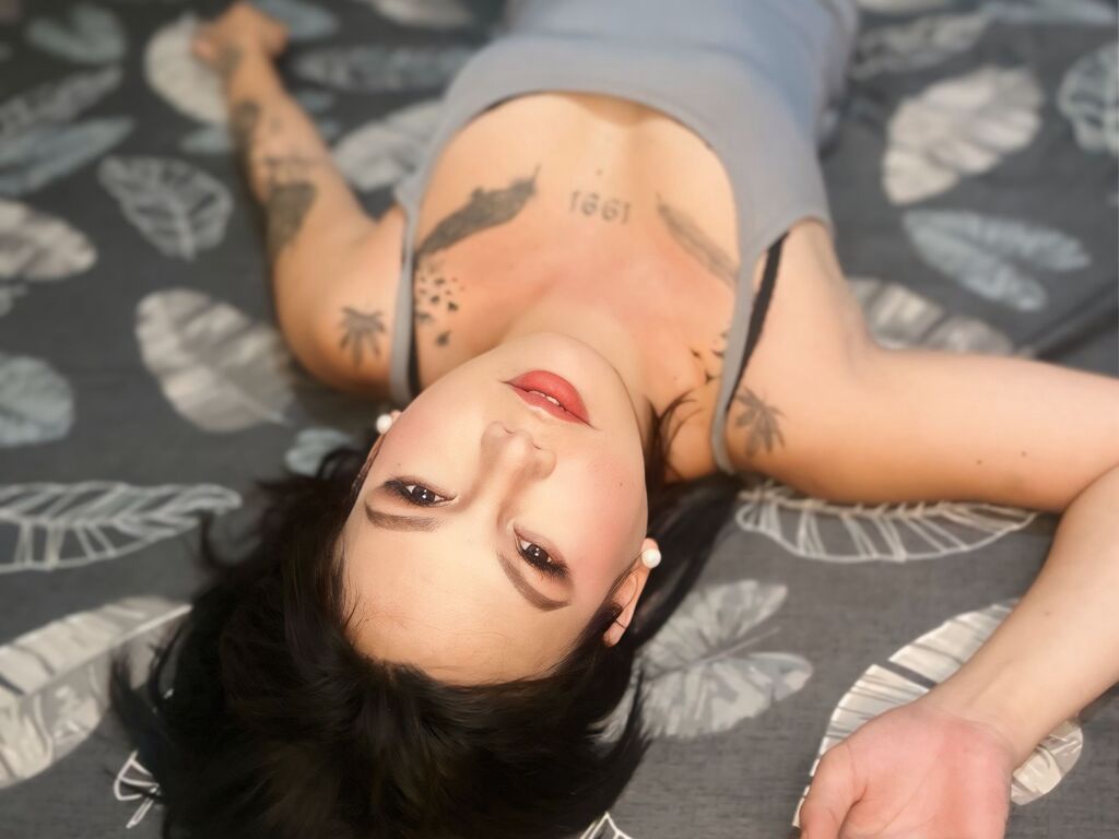 Queendevlin's profile - Image n°1