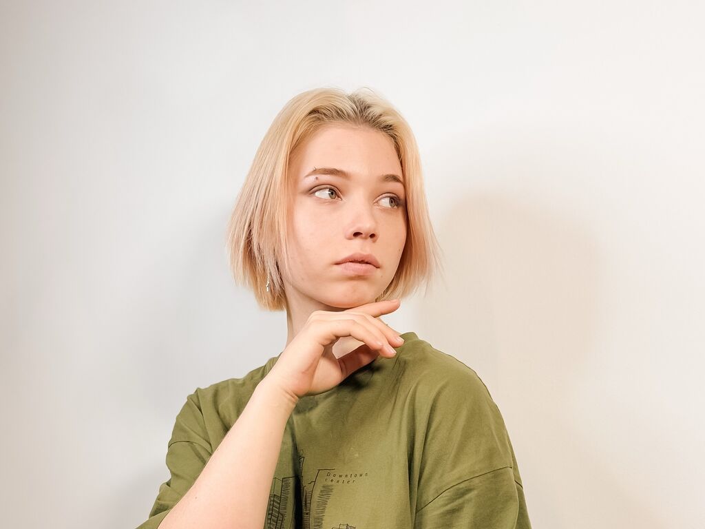 Queeniebenny's profile - Image n°0