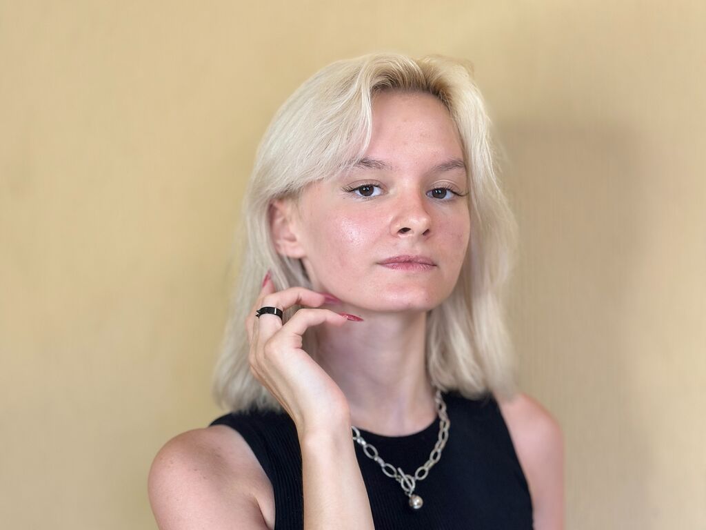 Queeniebordie's profile - Image n°0
