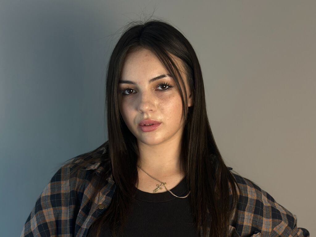 Queeniebucker's profile - Image n°0