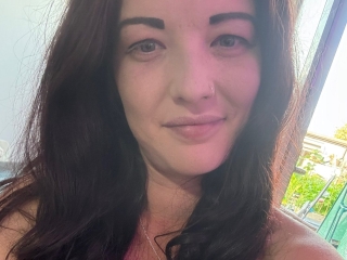 Queenieesubxoxoxox's Sexcam