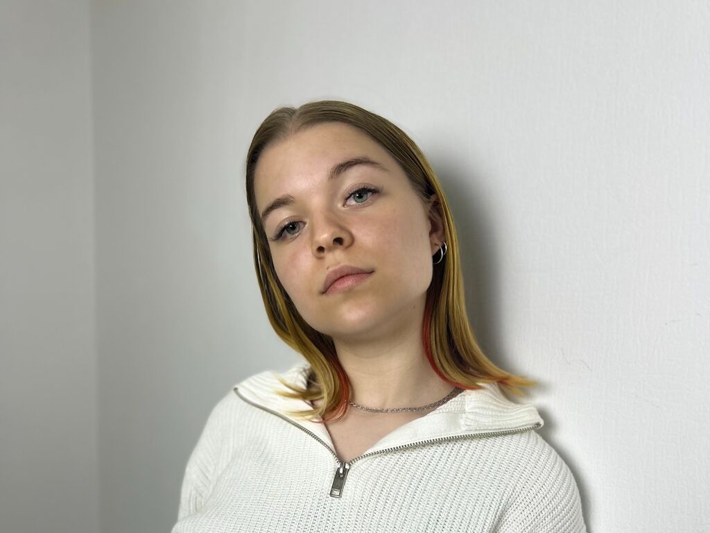 Queeniehazle's profile - Image n°0