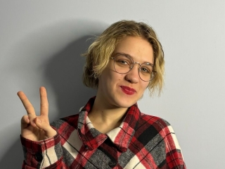 Queeniehessey's Sexcam