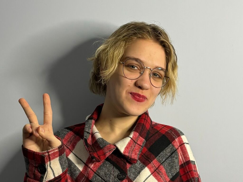 Queeniehessey's profile - Image n°0