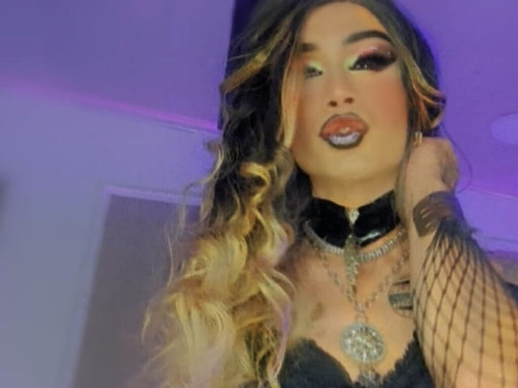 Queensatin's profile - Image n°1