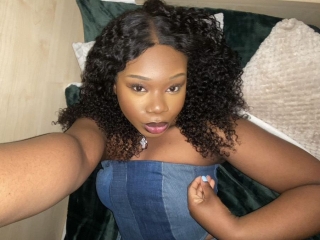 Queenseraphina's Sexcam