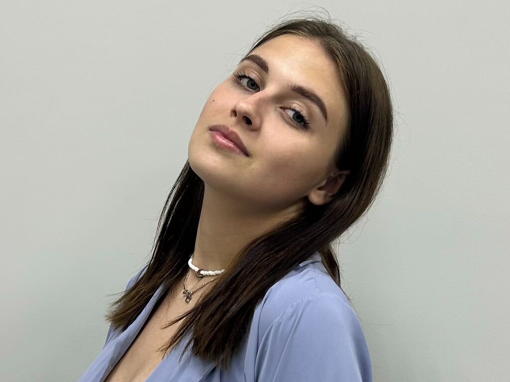 Quennaeden's profile - Image n°0