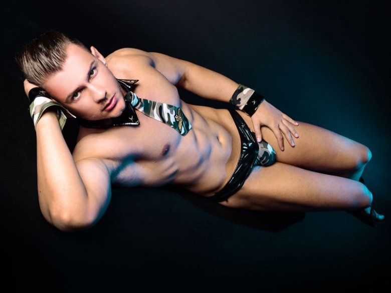 RickyRico's profile - Image n°2