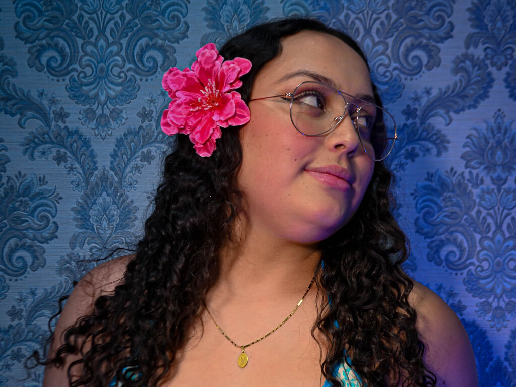 Perfil con Racheljamees - Imagen  n°1