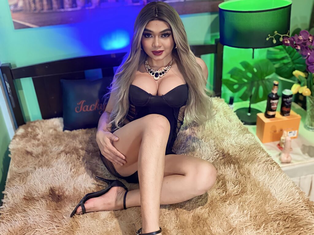 Ramonafox's profile - Image n°1