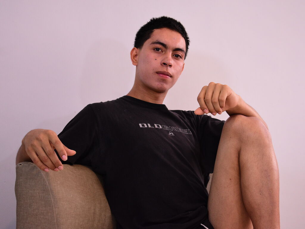 Randysmiths's profile - Image n°1