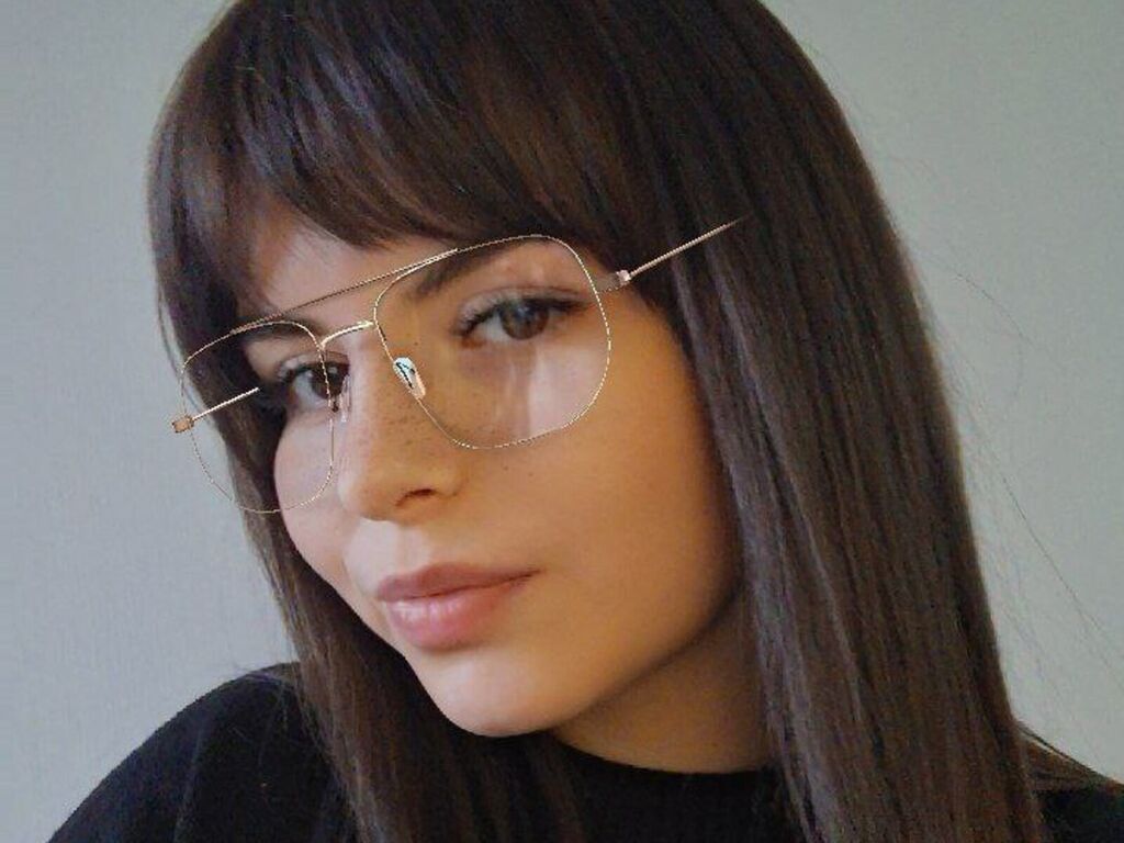 Rayneblake's profile - Image n°1