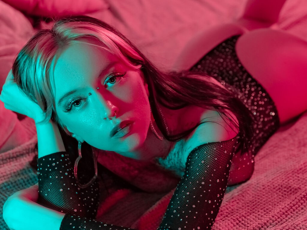 Raynelly's profile - Image n°1