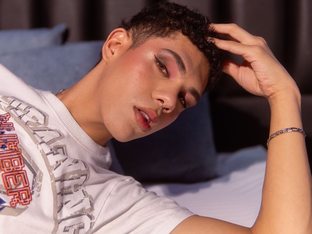 Rayvencolliva's profile - Image n°0