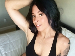 Rayvenjamesxoxo's Sexcam