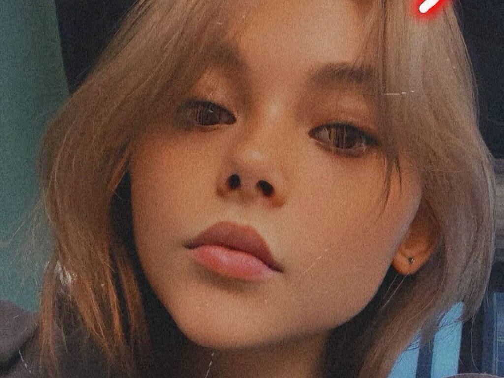 Profil de Rebbecakennemer - Photo n°1
