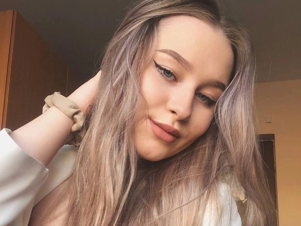 Rebeccaboone's profile - Image n°0