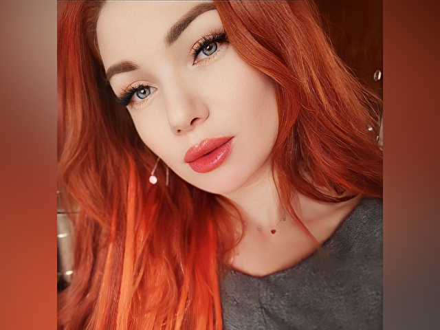 Rebeccagloss's profile - Image n°44