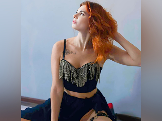 Rebeccagloss's profile - Image n°45