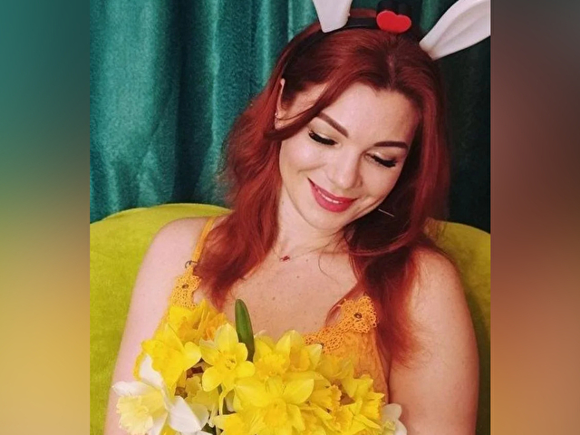 Rebeccagloss's profile - Image n°32