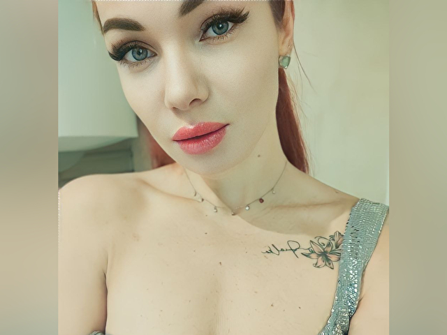 Rebeccagloss's profile - Image n°25