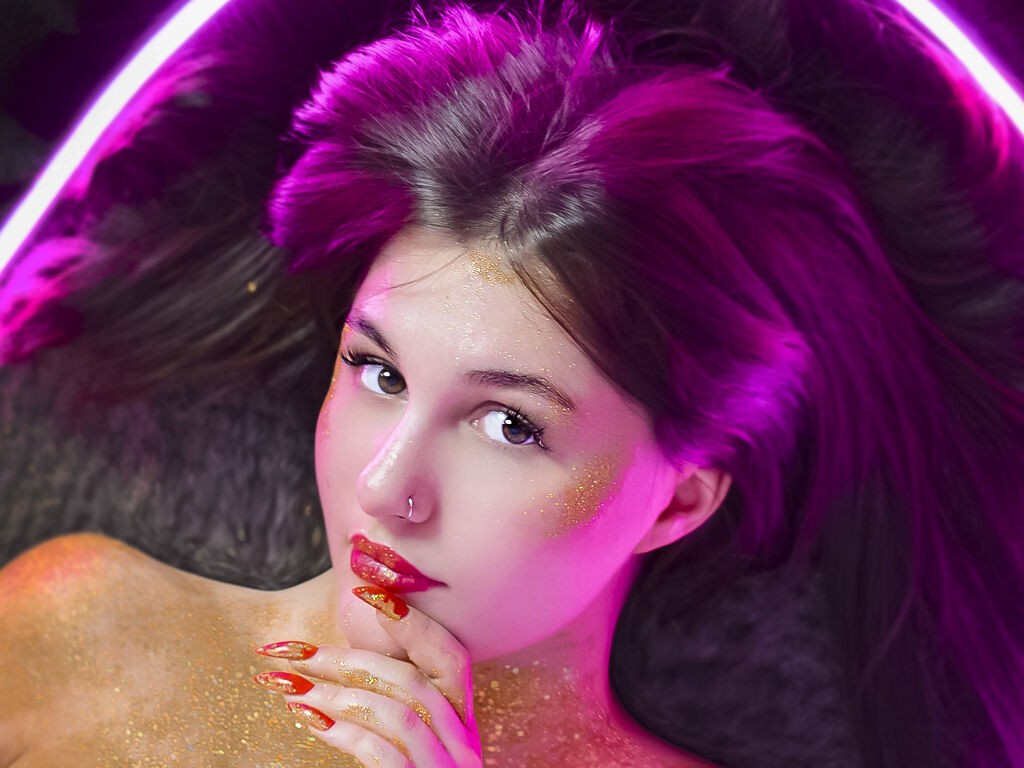 Rebeccawinters's profile - Image n°2