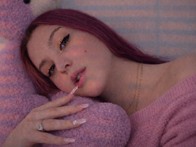 RebeFucksonn' profilo - Immagine n°0