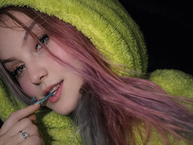 RebeFucksonn' profilo - Immagine n°1