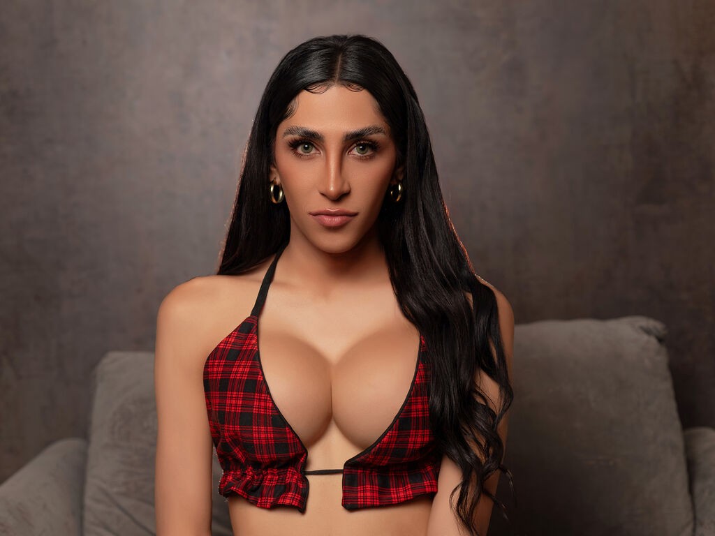Reginaferreira's profile - Image n°0