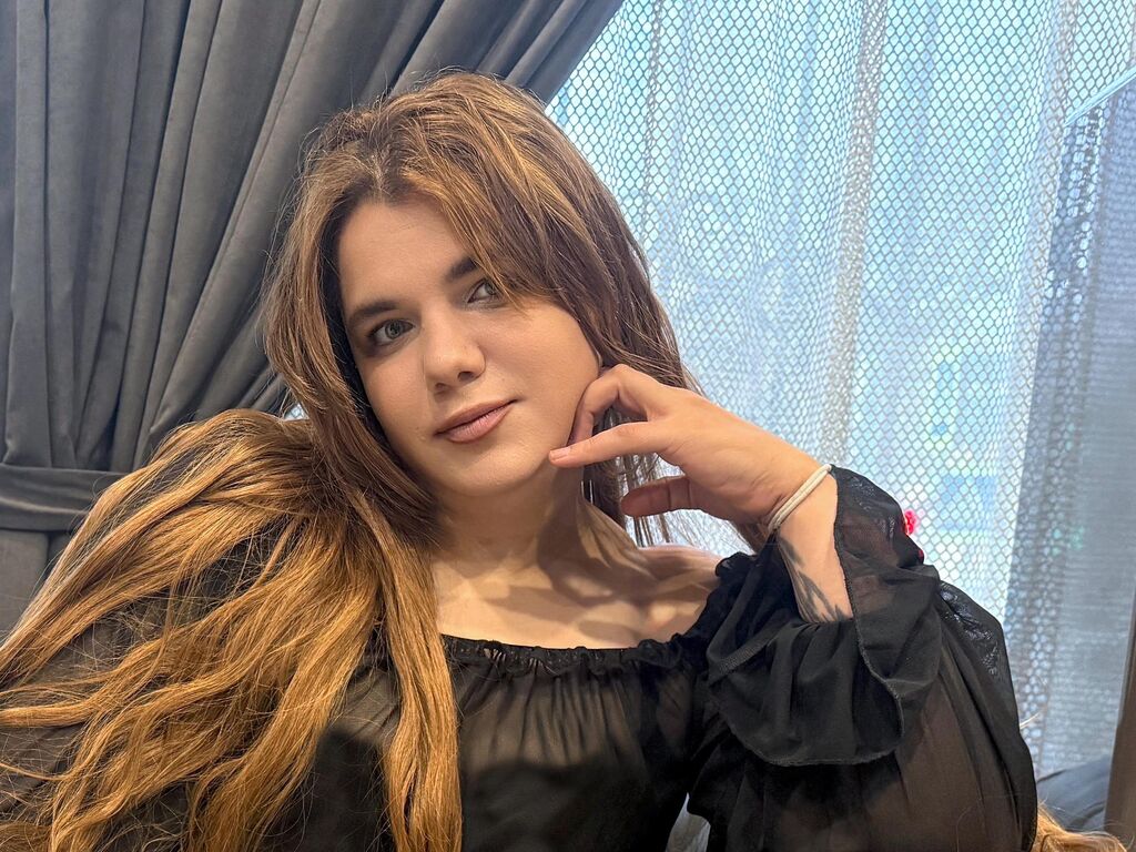 Reginawene's profiel - Afbeelding n°0