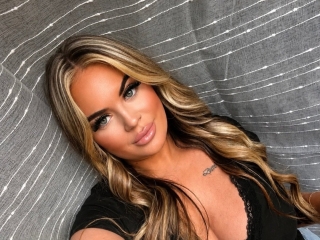 Sexcam Live Show von Reignlux