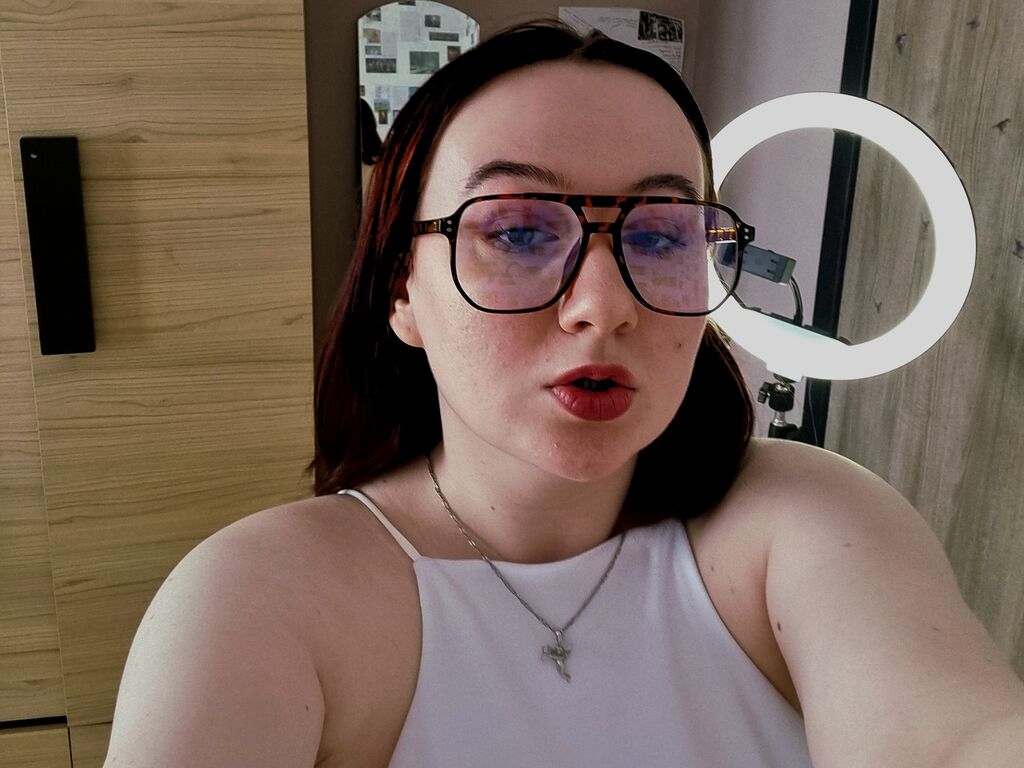 Reneeroberts's profile - Image n°0