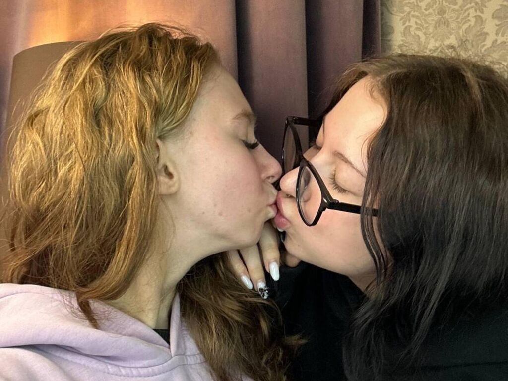 Rexanneandelvine's profile - Image n°2