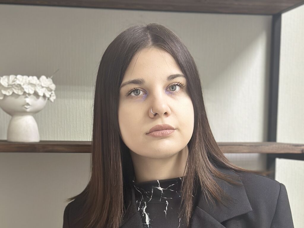 Rexellaburnard's profile - Image n°0