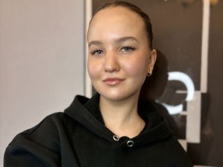 Rexellaestey's Sexcam