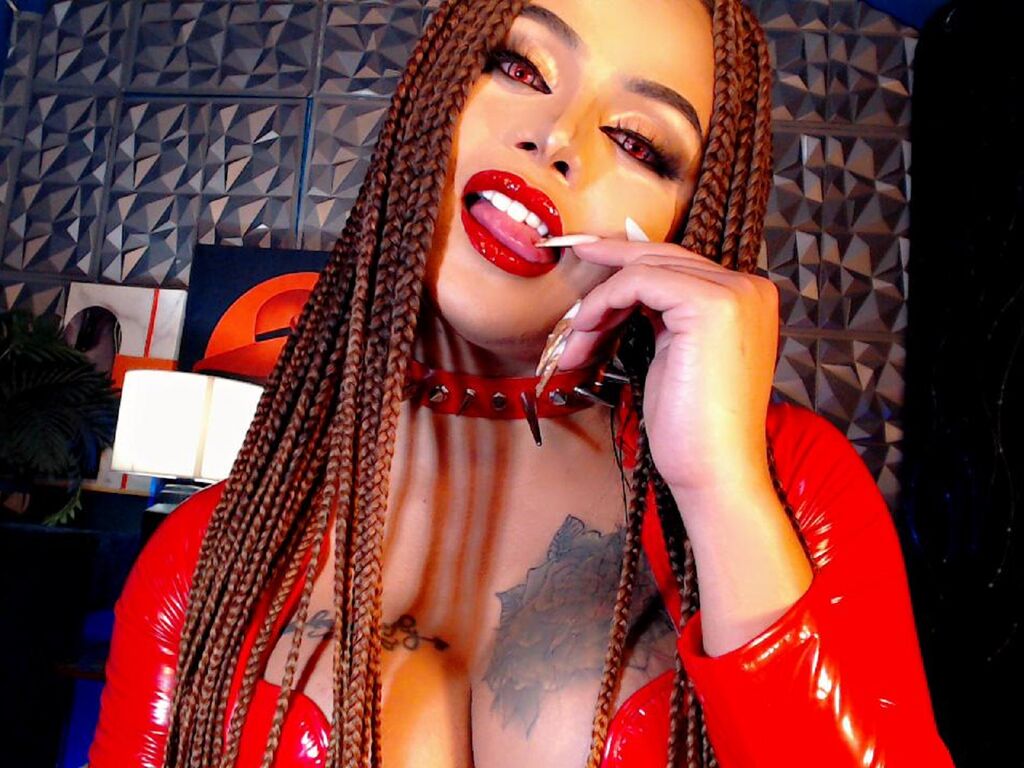 Rhianasollway's profile - Image n°2