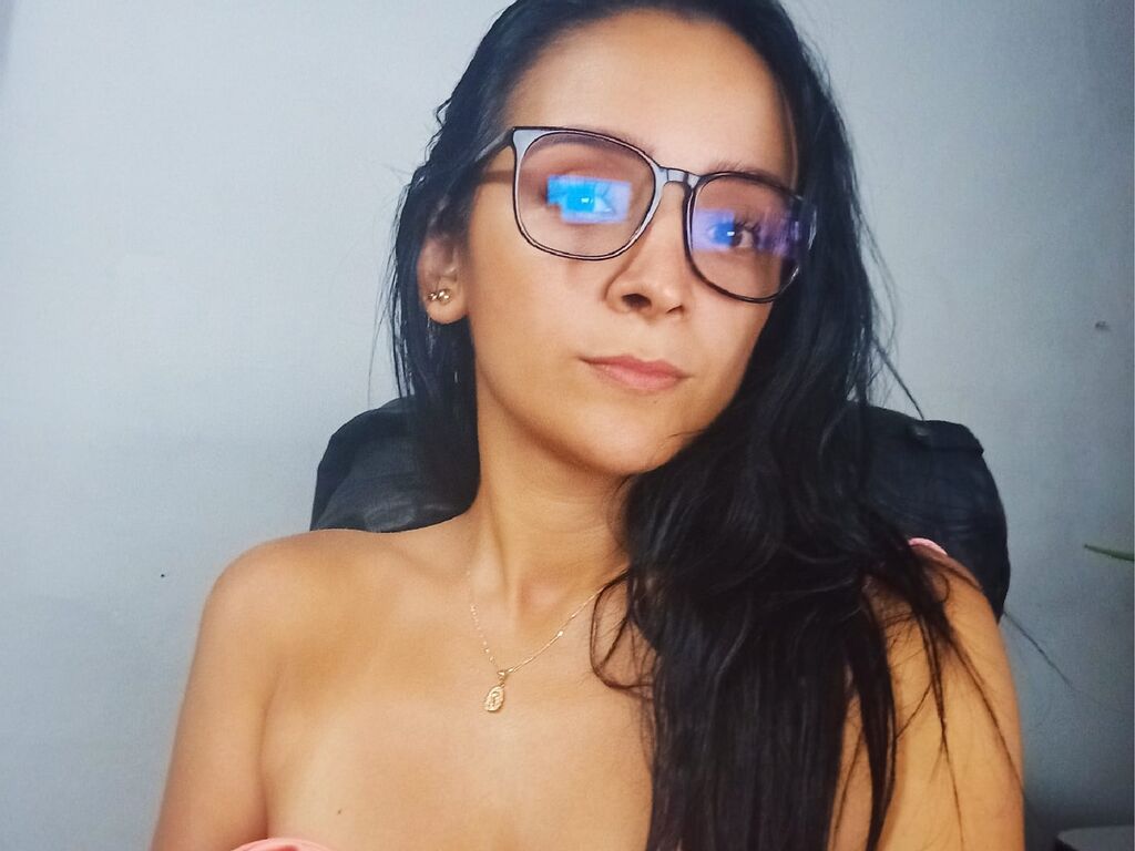 Rianagrande's profile - Image n°1