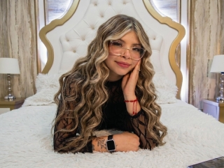 Sexo por webcam con Riileyangel