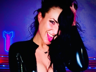 Sexo por webcam con Rileyxstarr