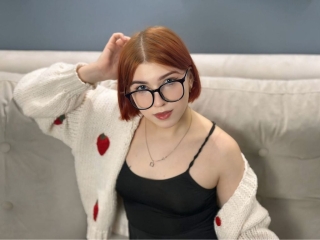 Sexo por webcam con Rinakarelin