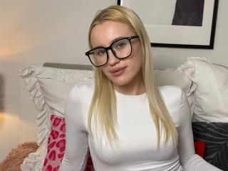 Webcam sex met Rinavay
