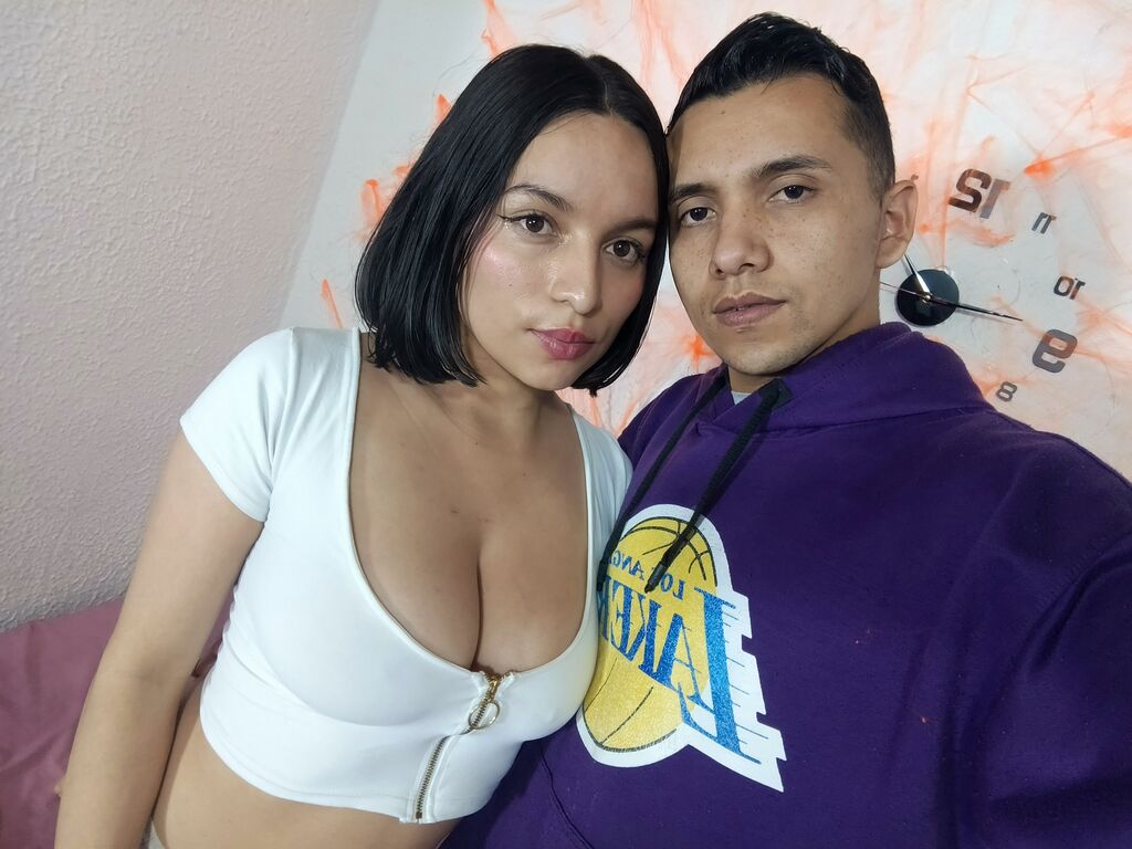 Robertandkattyu's profile - Image n°0