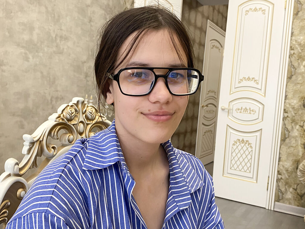 Robertaoneil's profile - Image n°1