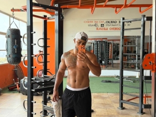 Rocco_Corvus's Sexcam