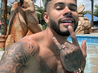 Webcam sex with Rocky_G69