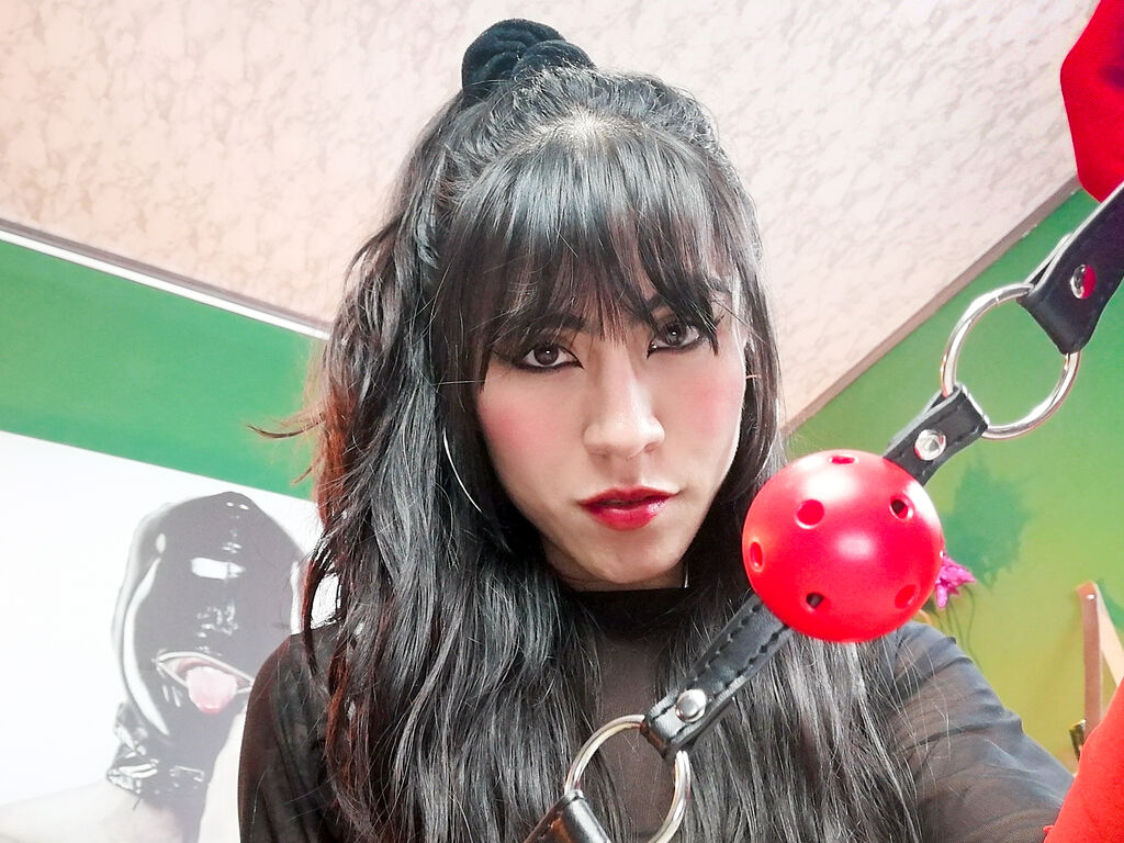 Rominadom's profile - Image n°2